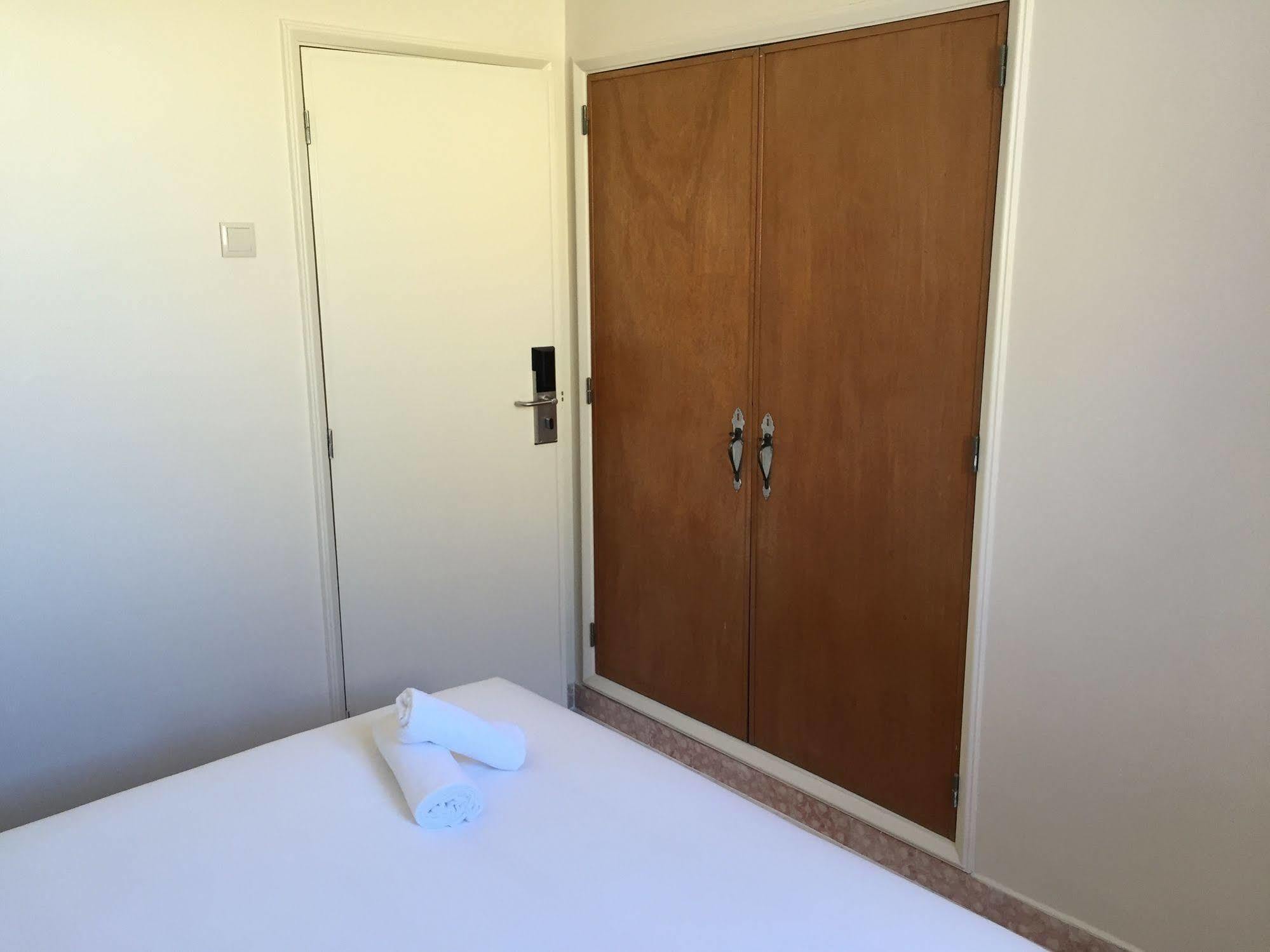 Sant Jordi Hostel Lisbon